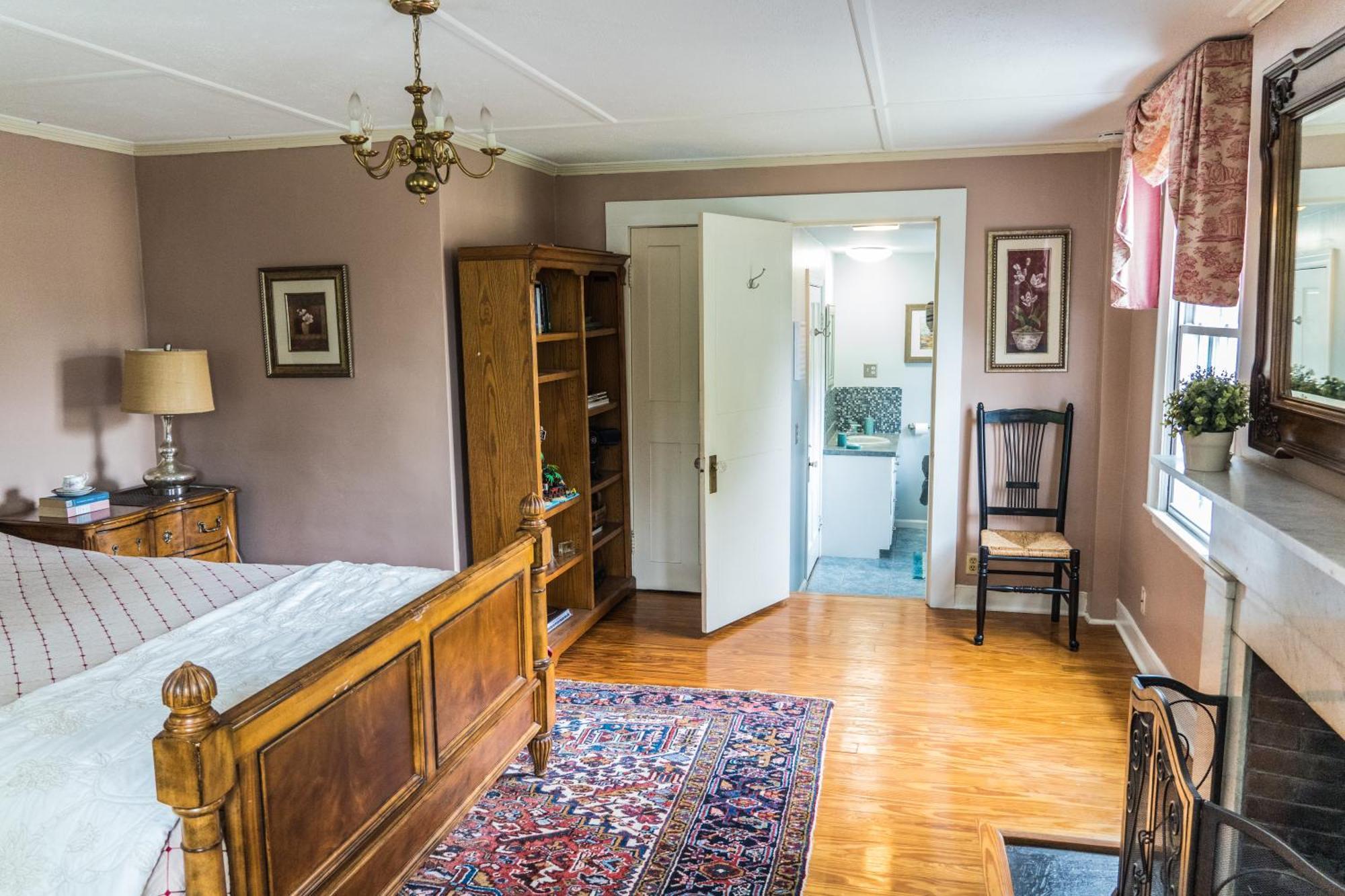 Antique1242 British Bed & Breakfast Enfield Eksteriør bilde